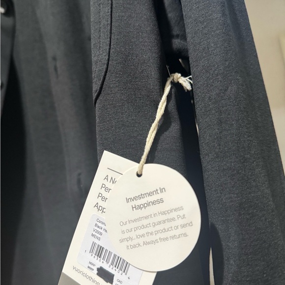 Vuori coronado black tshirt jacket - Picture 3 of 8